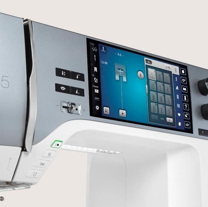 BERNINA-B770QEP-Feature-Grosser-Touchscreen