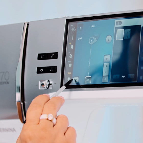 BERNINA-B770QEP-Feature-bequemes-quilten-mit-backkick