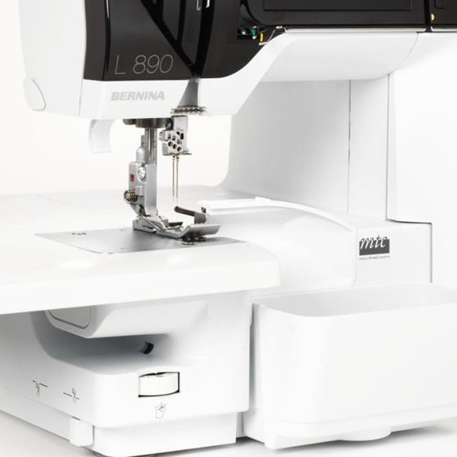 BERNINA-L890-Feature-Naehbereich