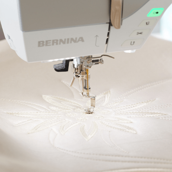 BERNINA-B770QEP-Feature-Punktgenau-Platzierung